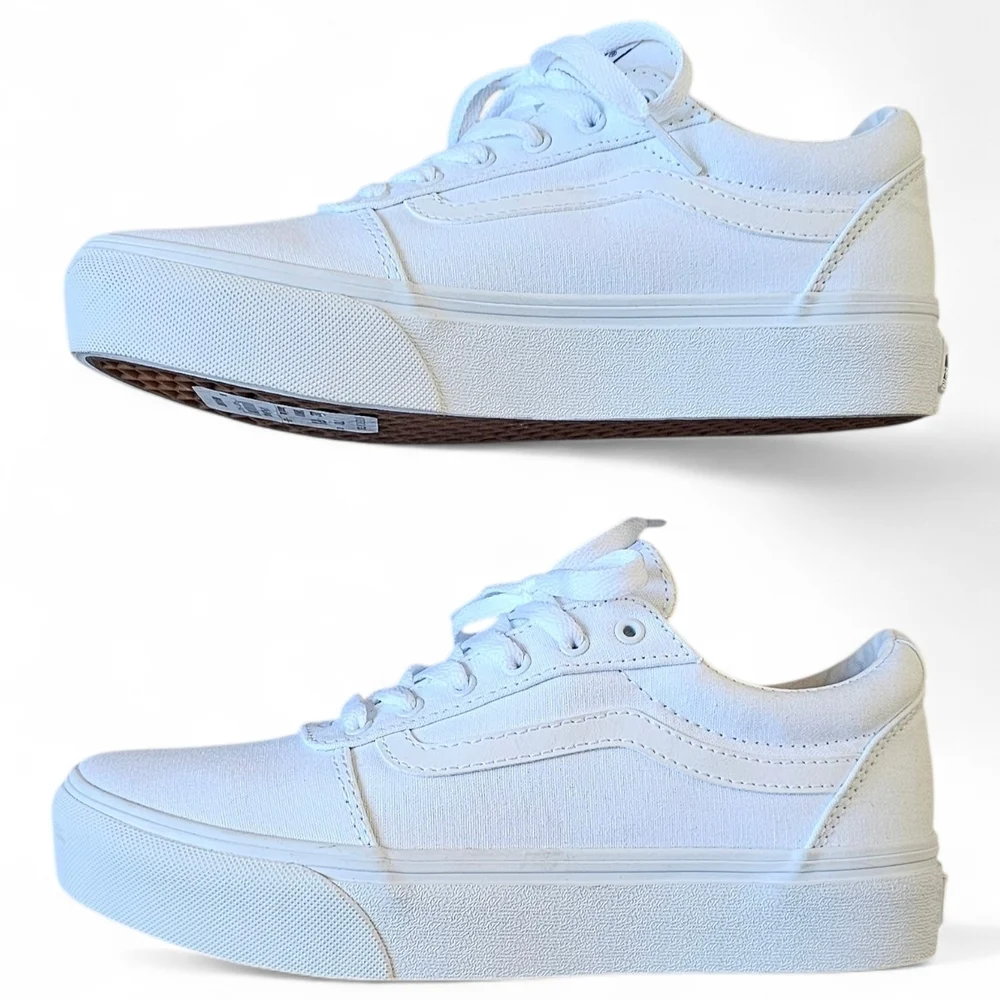 Vans Ward Youth Girls Low Top All White Sneakers Size 5